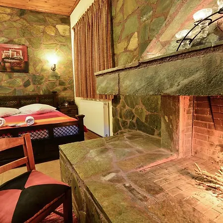 B K Guesthouse - Ξενώνας Β-Κ Guest house *
